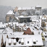 Blick vom Turmstüble der Stiftskirche über die Altstadt auf das Schloss.  Bild: Erich Sommer 2010