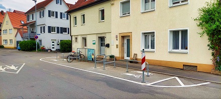 Radabstellanlage vor dem Kinderhaus in Weilheim