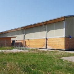 Die Freilufthalle Holderfeld von außen
Bild: Universitätsstadt Tübingen