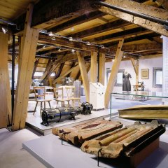 Blick in die stadthistorische Ausstellung im Stadtmuseum Tübingen. Bild: Peter Neumann
