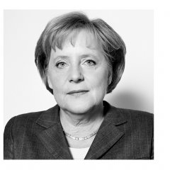 aus der Serie „Spuren der Macht“

Angela Merkel 1991
„Wenn ich dann plötzlich drei Wochen Urlaub habe, spüre ich schon nach zwei Tagen gewisse Entzugserscheinungen.“

Angela Merkel 2008
„Ich lasse mich nicht in unnötige Kämpfe verwickeln. Und manchmal sehe ich etwas als nicht so wichtig an wie manch andere.“