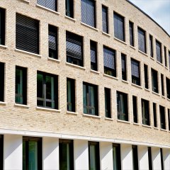 Das Technische Rathaus in der Brunnenstraße wurde von 2016 bis 2018 saniert und hat einen Anbau bekommen.

Bild: Universitätsstadt Tübingen