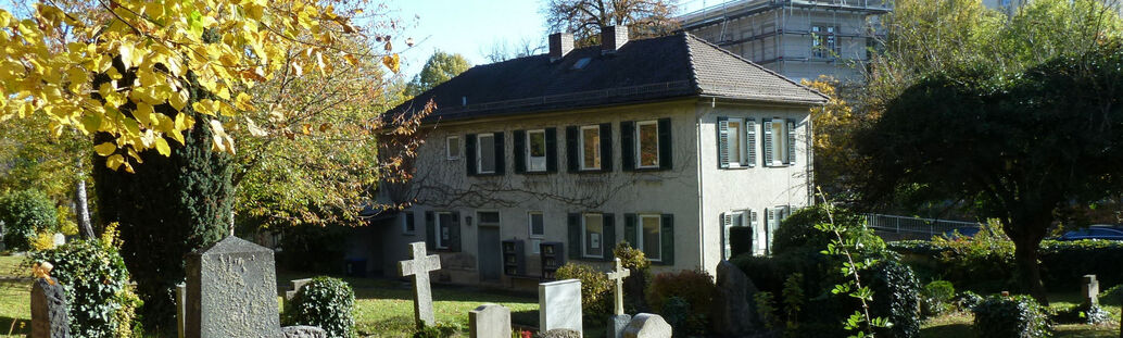 Aufseherhaus auf dem Stadtfriedhof