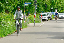 Oberbürgermeister Boris Palmer auf dem Fahrrad