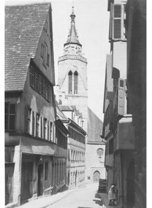 Münzgasse mit Stiftskirche; Foto der Familie Hoch