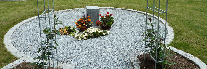 Gemeinschaftsgrabstätte „Rosengarten“ auf dem Tübinger Bergfriedhof